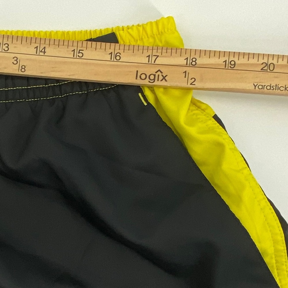 Nike Kyrie Irving Basketball Shorts Mens XXL Black Yellow Splatter DA5993-010 - Picture 5 of 12